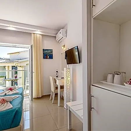 Palotel 2* جوفيا